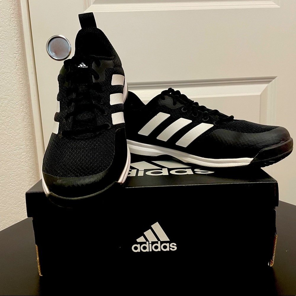 8 1/2 Adidas tennis shoes